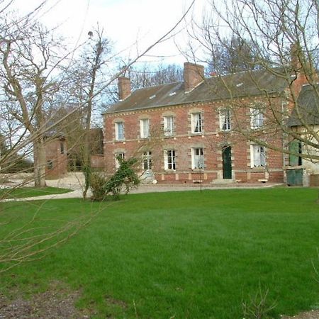 Chez Francine Et Xavier Bed & Breakfast Froissy  Екстериор снимка