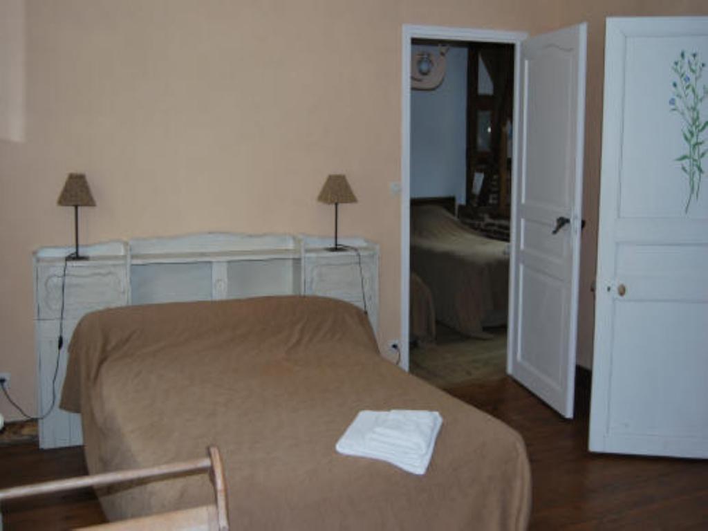 Chez Francine Et Xavier Bed & Breakfast Froissy  Екстериор снимка
