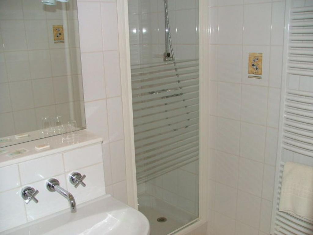 Chez Francine Et Xavier Bed & Breakfast Froissy  Стая снимка