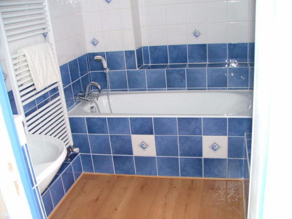 Chez Francine Et Xavier Bed & Breakfast Froissy  Стая снимка