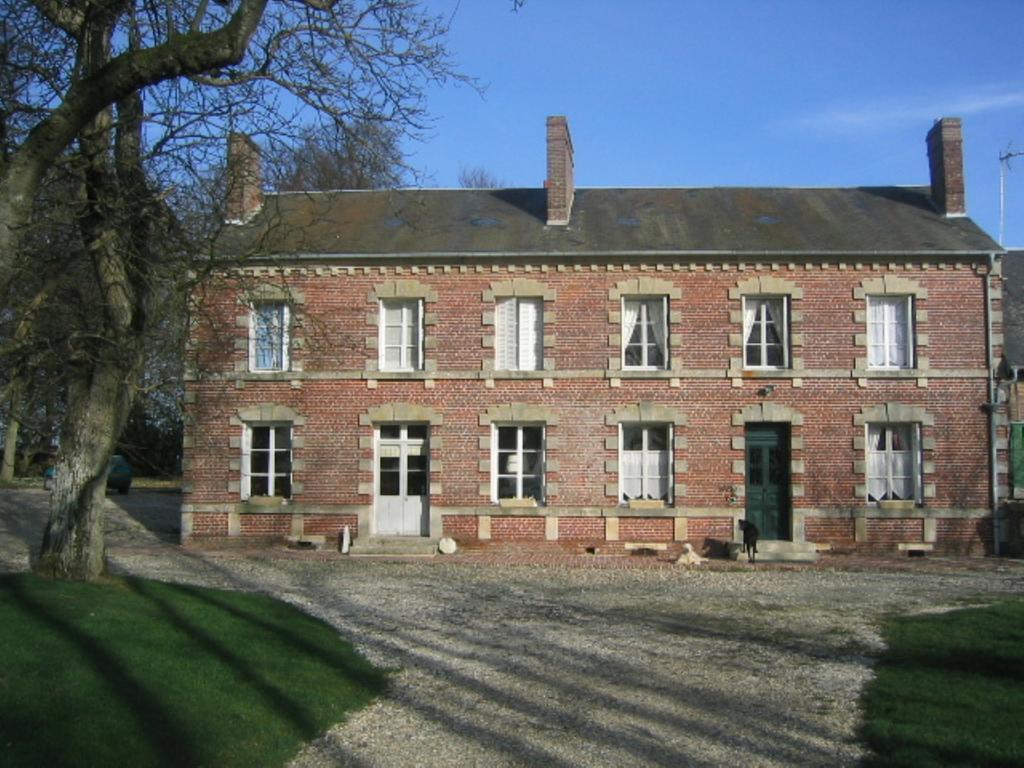 Chez Francine Et Xavier Bed & Breakfast Froissy  Екстериор снимка